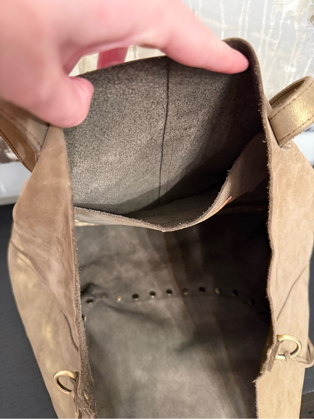 Hobo Metallic Shoulder Tote Bag - Picture 7 of 11
